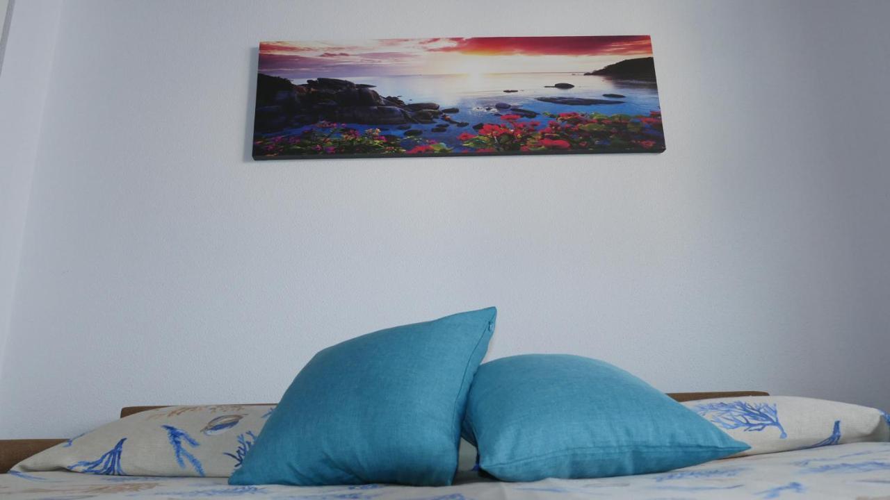 Xiphonia Holiday House Aci Castello Bagian luar foto